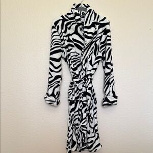 Zebra print long Robe